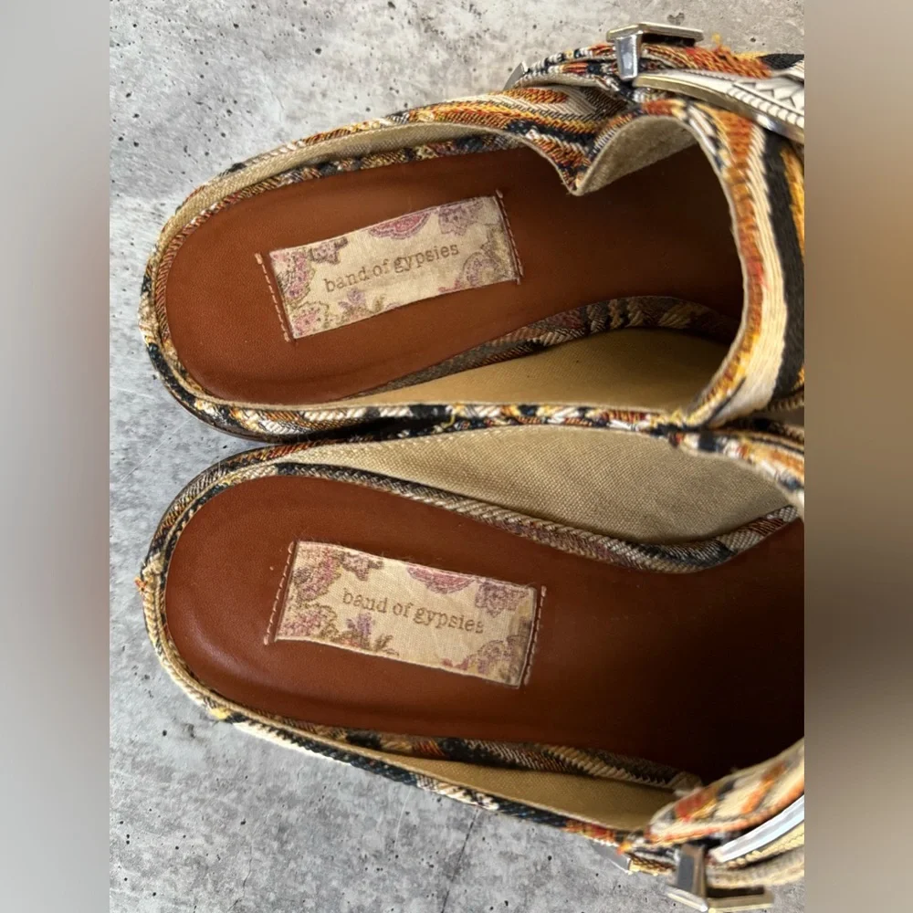 Band Of Gypsies Greta Mules Tapestry Slip-On Buckle brown Size 7 - Picture 4 of 10